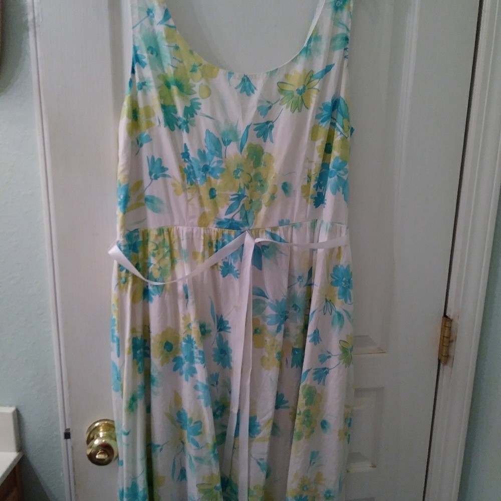 Floral dress